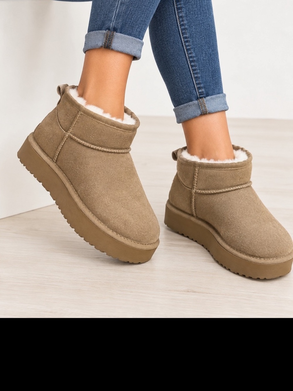 Platform Mini Boot For Women Short Ankle Boot Fur Fleece Lined. Size 38 -6.5/7